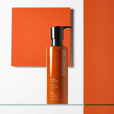 urban moisture conditioner - hårpleje fra shu uemura art of hair | L'Oréal Partner Shop