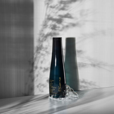 ultimate reset shampoo - Shu Uemura Pro | L'Oréal Partner Shop
